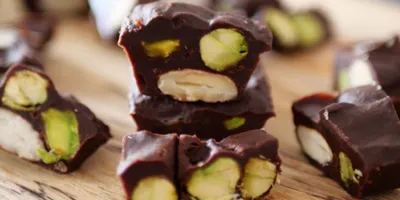 Chocolat à croquer aux fruits secs