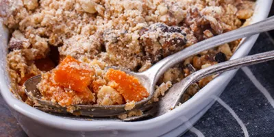 Crumble Potiron - Noisettes - Amandes