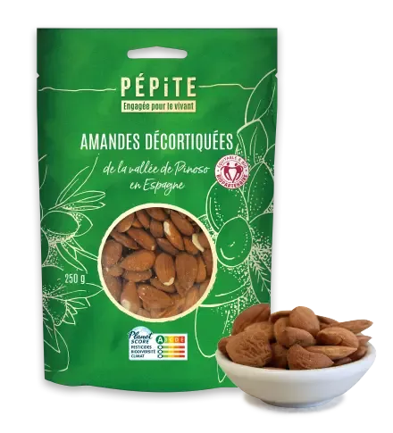 Les amandes décortiquées de la vallée de Pinoso en Espagne