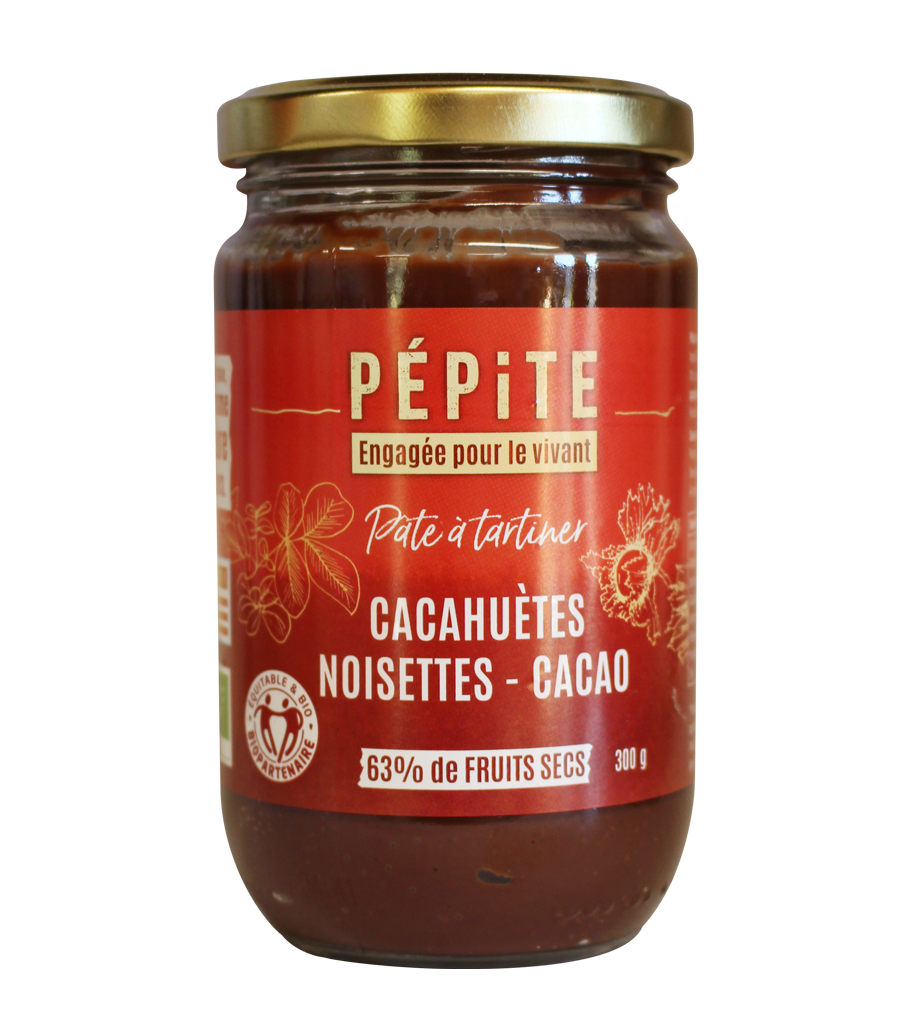 La pâte à tartiner cacahuètes noisettes cacao