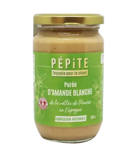 La purée d'amande blanche de la vallée de Pinoso en Espagne