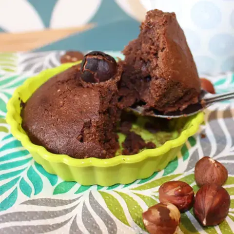 Coeur fondant au chocolat et noisettes