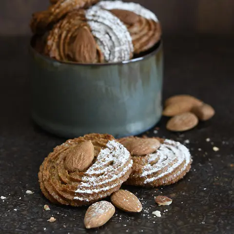 Petits fours aux amandes